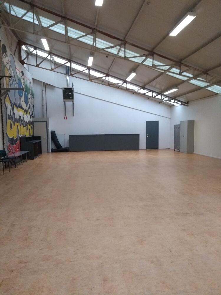 Voorbereidingen voor de opening van NoA Gym